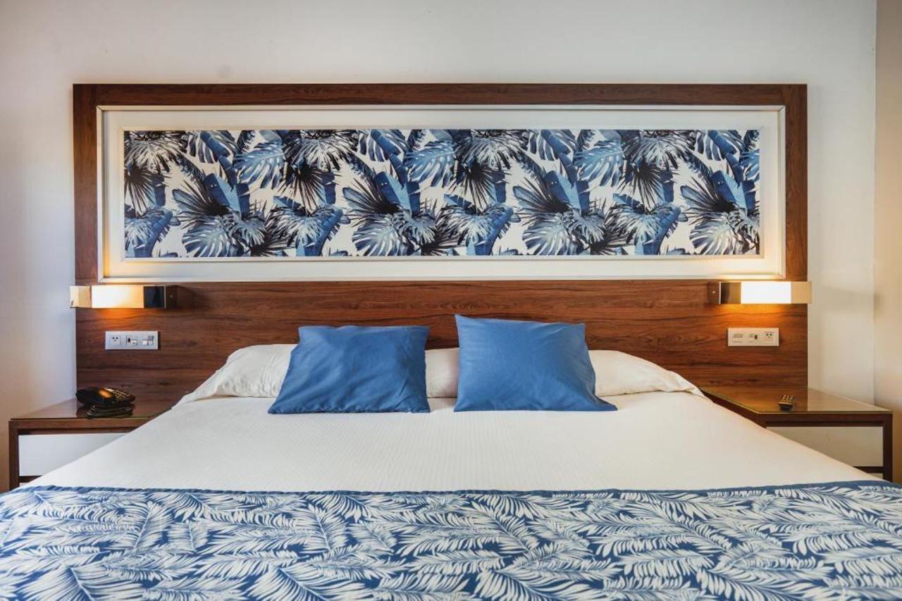 Riu Santa Fe Hotel
