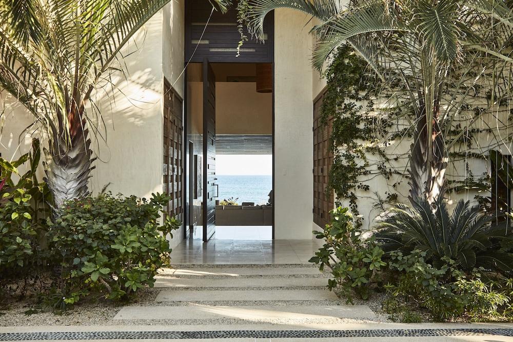 Hotel Chileno Bay & Residences, Collection Cabo San Lucas