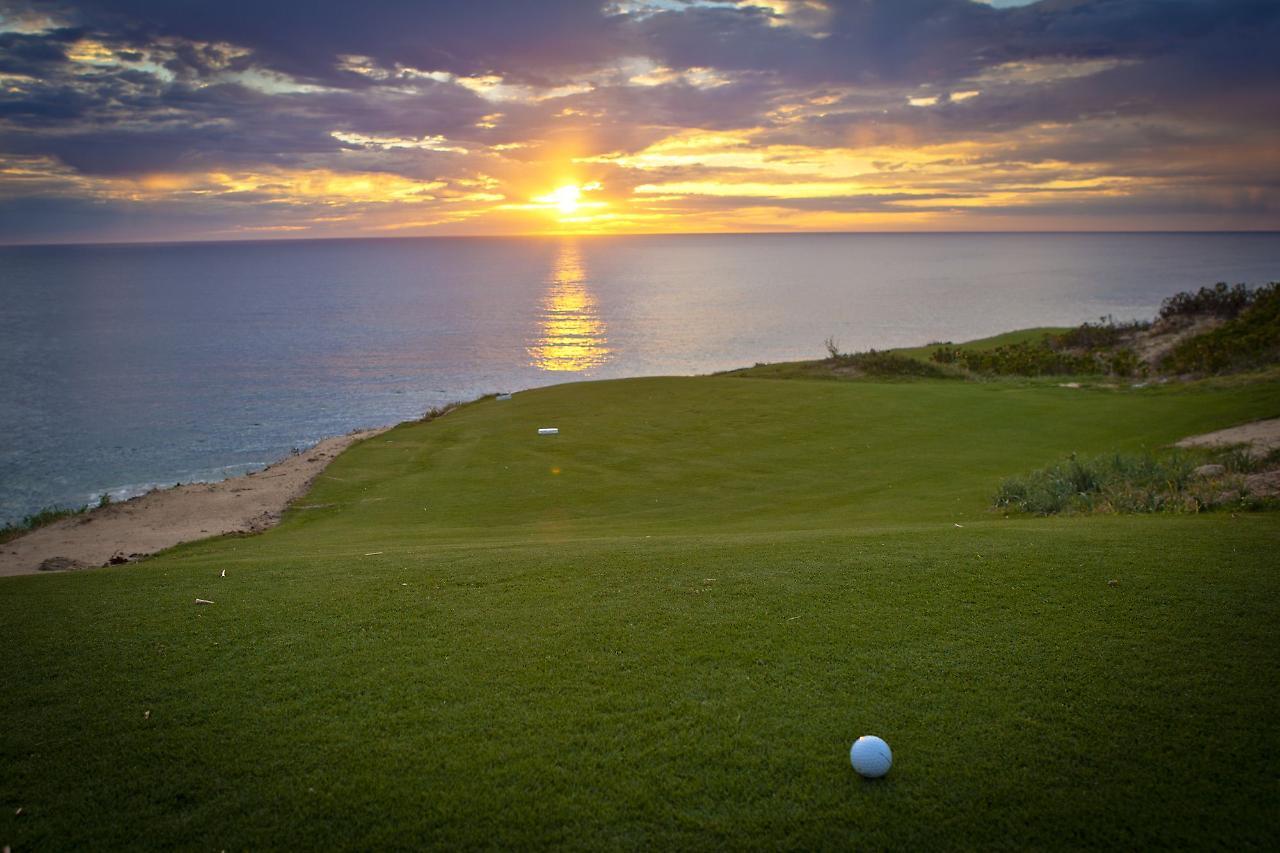 Hotel Pueblo Bonito Montecristo Luxury 4*