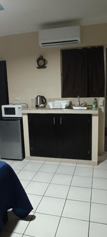 Homestay Damiana *