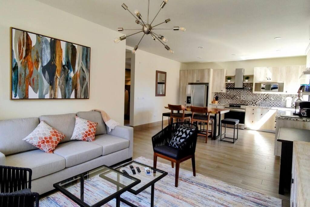 Apartment Amazing 2br Pool/jacuzzi/beach/ Resort/10min Cabo