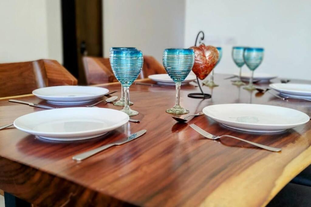 Amazing 2br Pool/jacuzzi/beach/ Resort/10min Cabo Apartment *