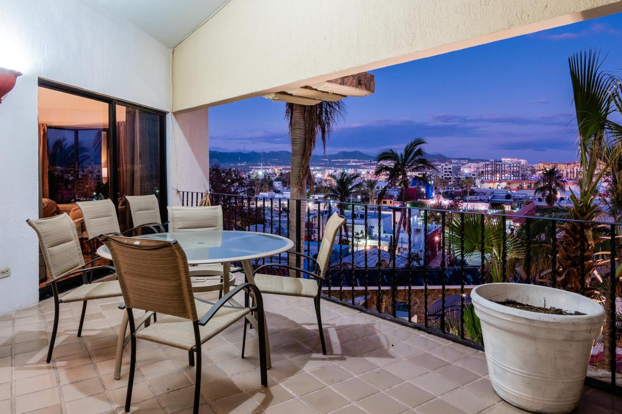 Marina View Resort 4*