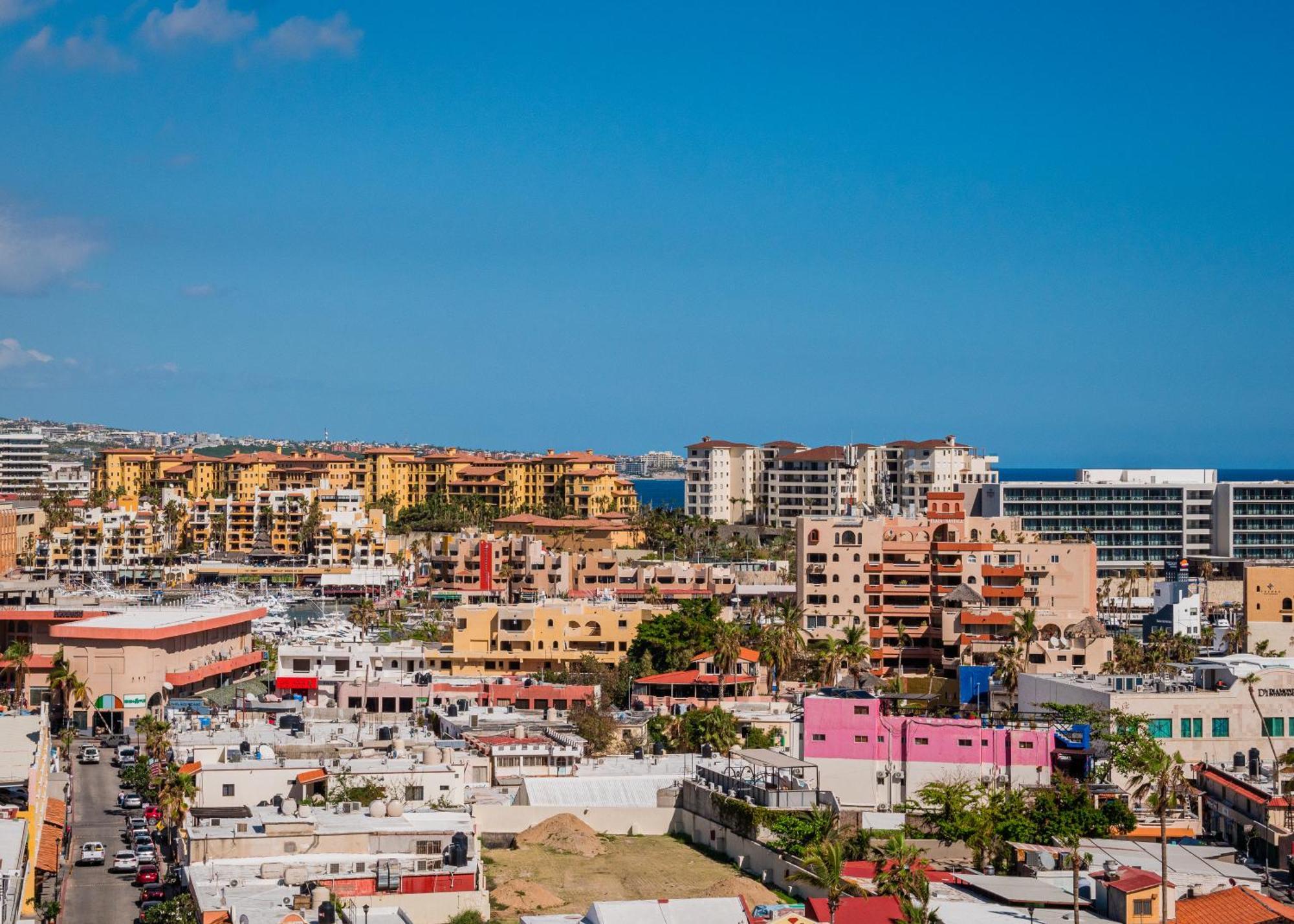 Marina View 4*