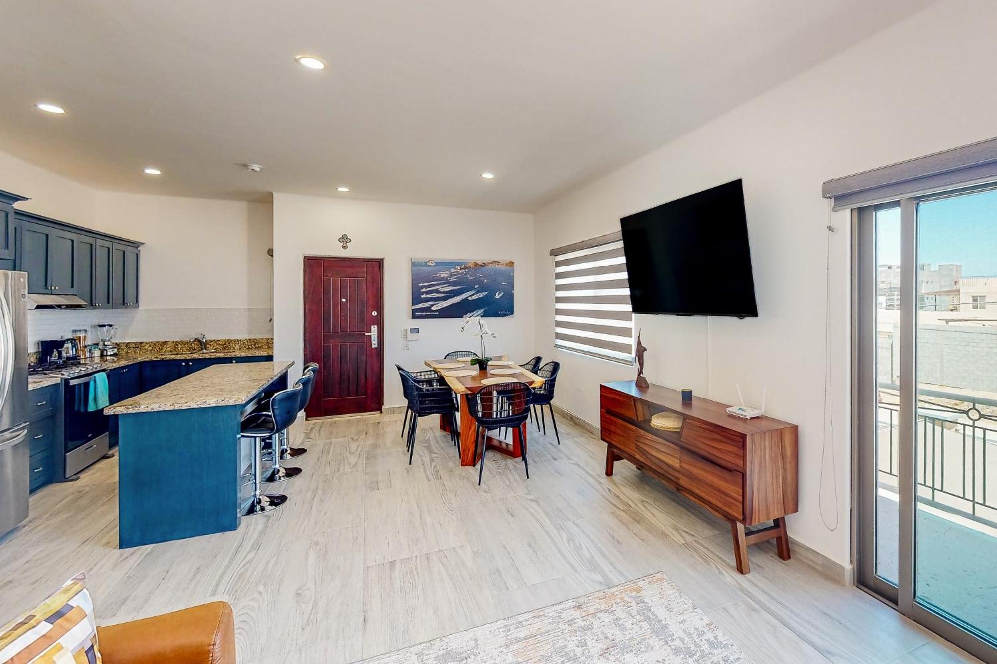 Rooftop Retreat At Colinas Del Tezal 202