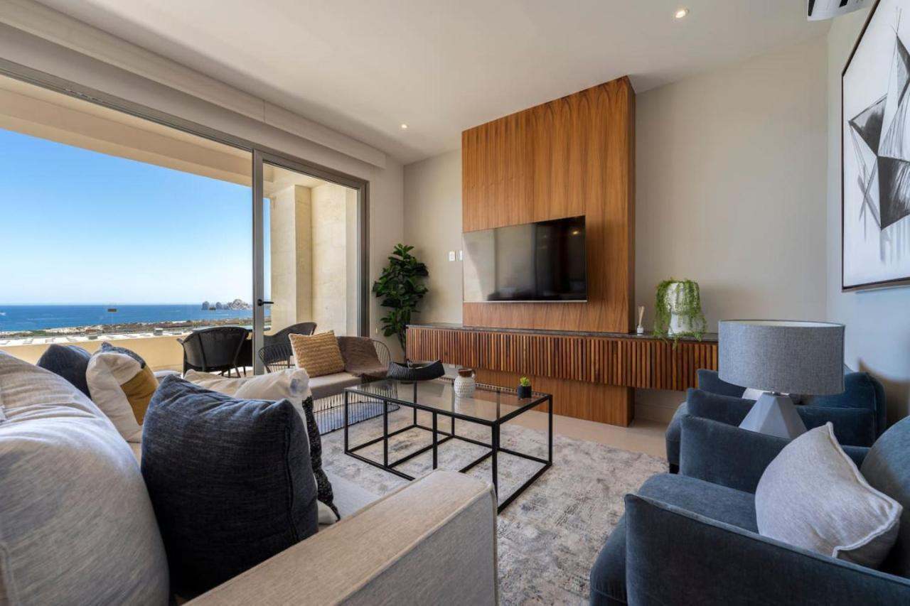 Stylish And Modern New 2br With Ocean Views Apartamento