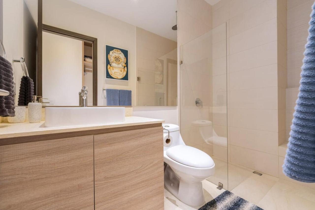 Spectacular New 2br With Bbq And Ocean Views