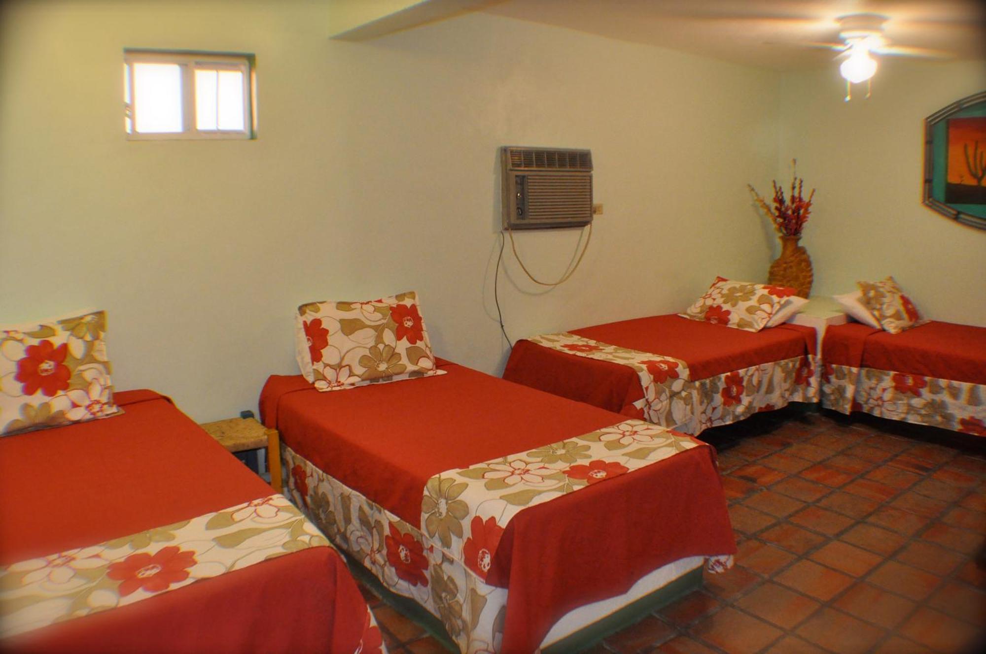 Cabo Hotel
