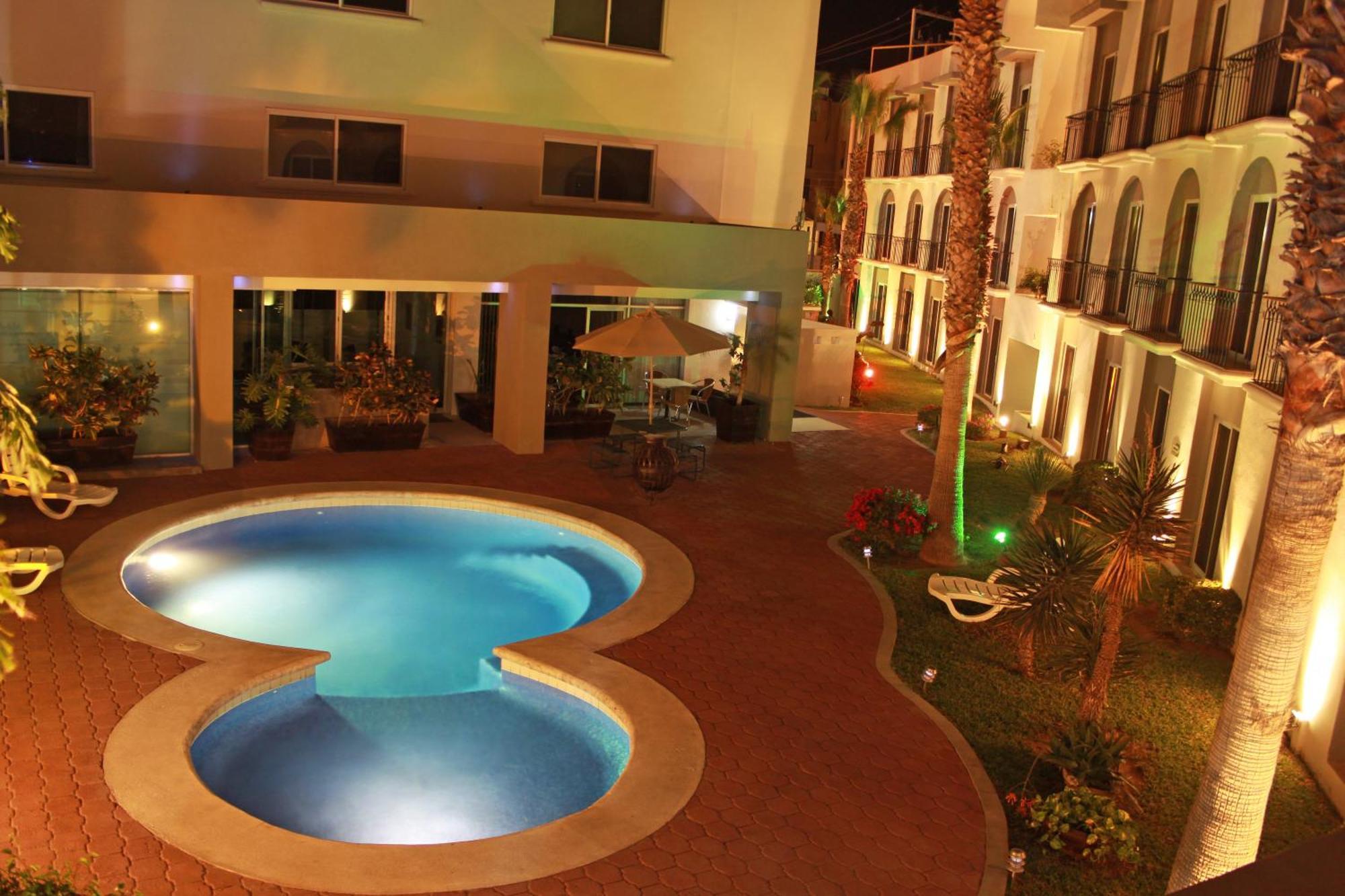 Seven Crown Express & By Kavia Hotel 3*