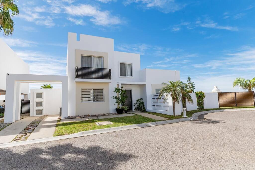Сasa de vacaciones Spectacular House In Cabo With Private Pool & Bbq! Cabo San Lucas