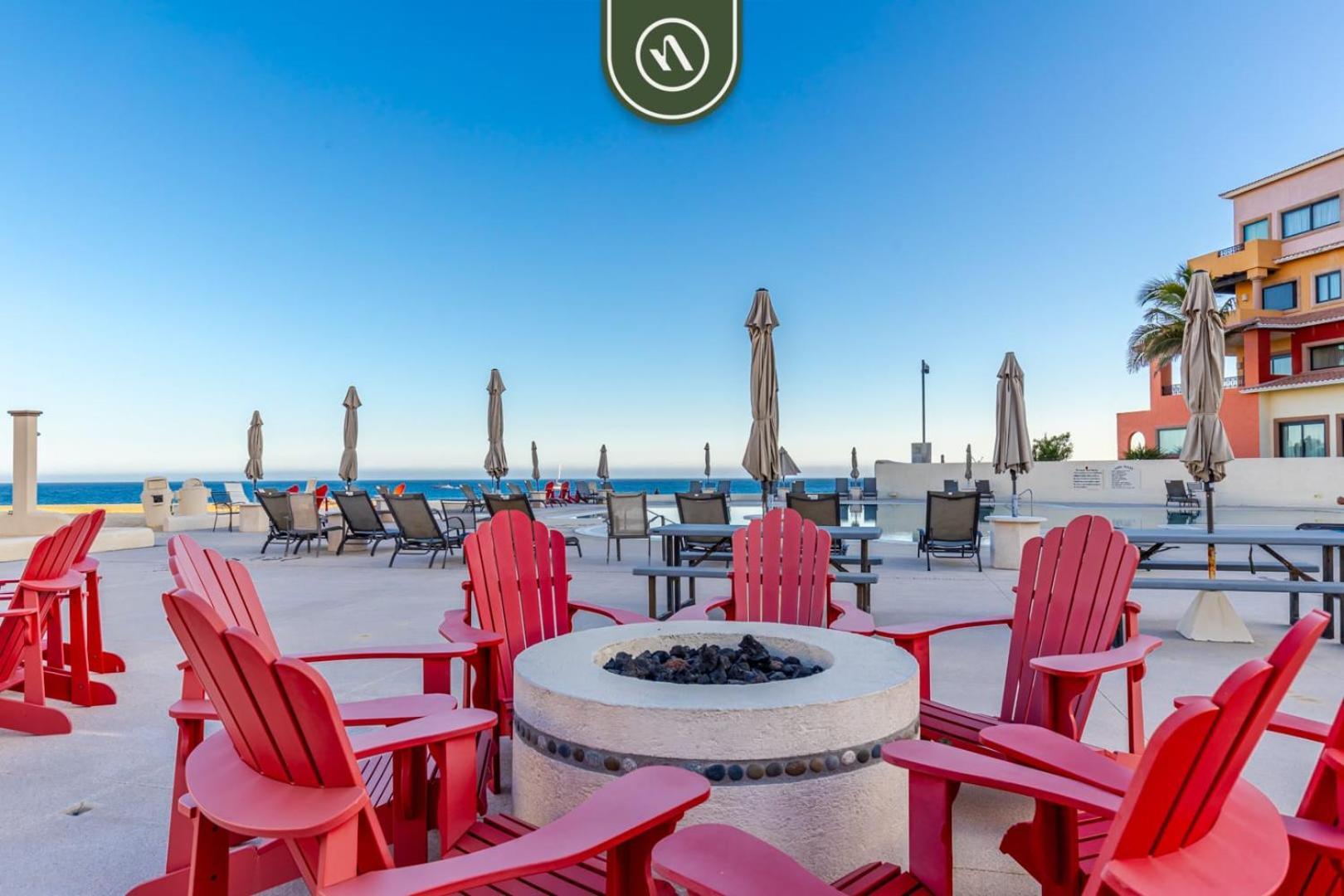 Apartment Oceanfront 3 Bedroom Right In Front Of The