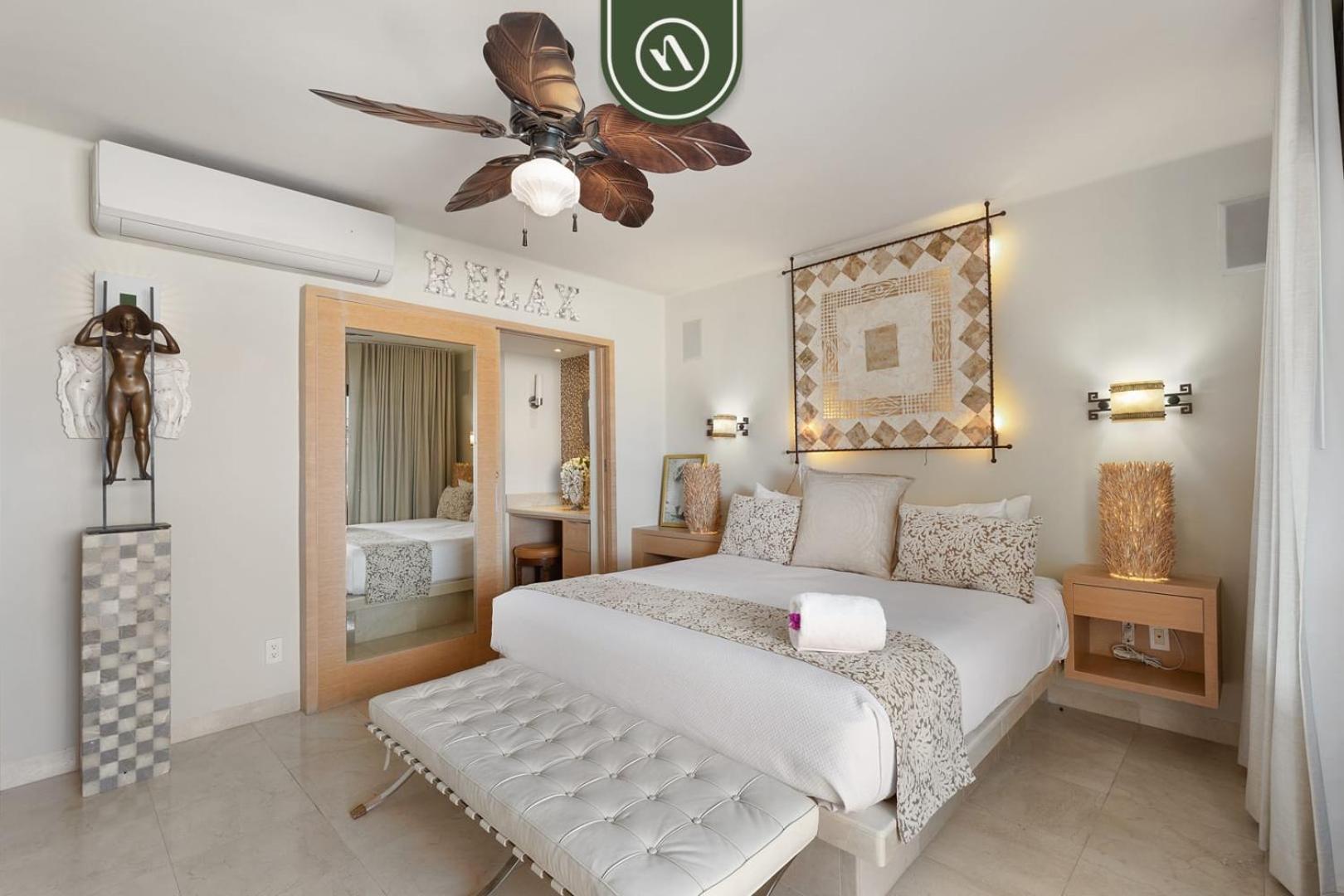 Apartment Oceanfront 3 Bedroom Right In Front Of The