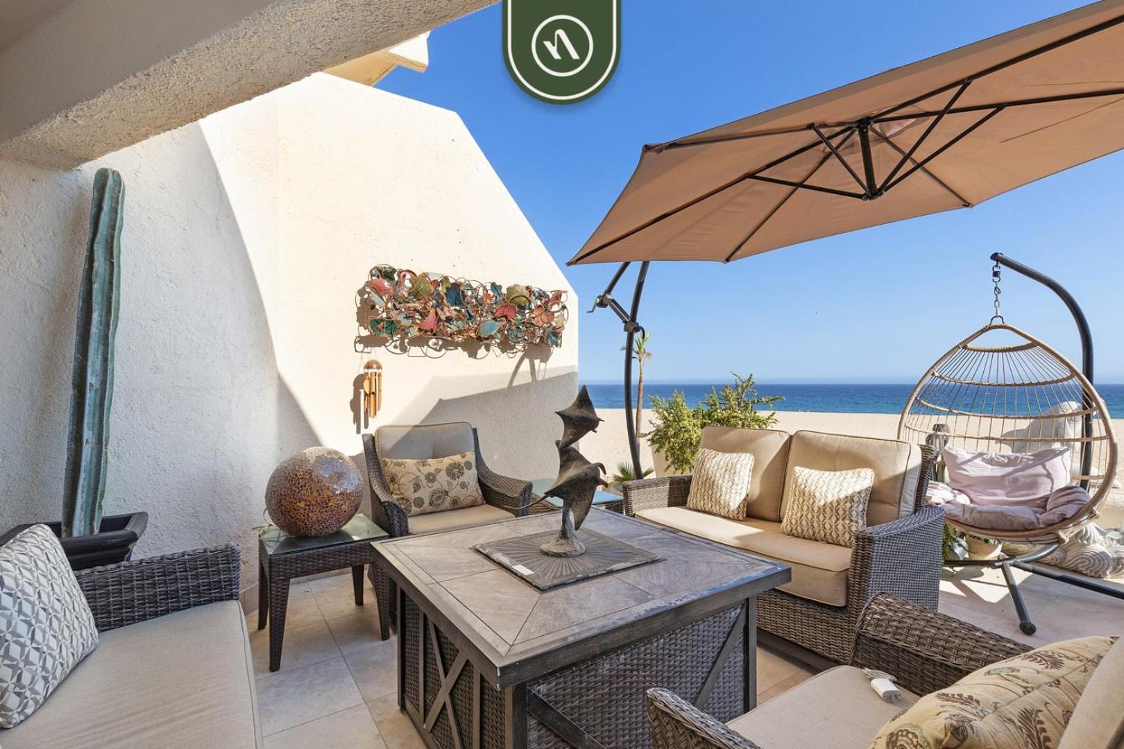 Oceanfront 3 Bedroom Right In Front Of The Apartment Cabo San Lucas
