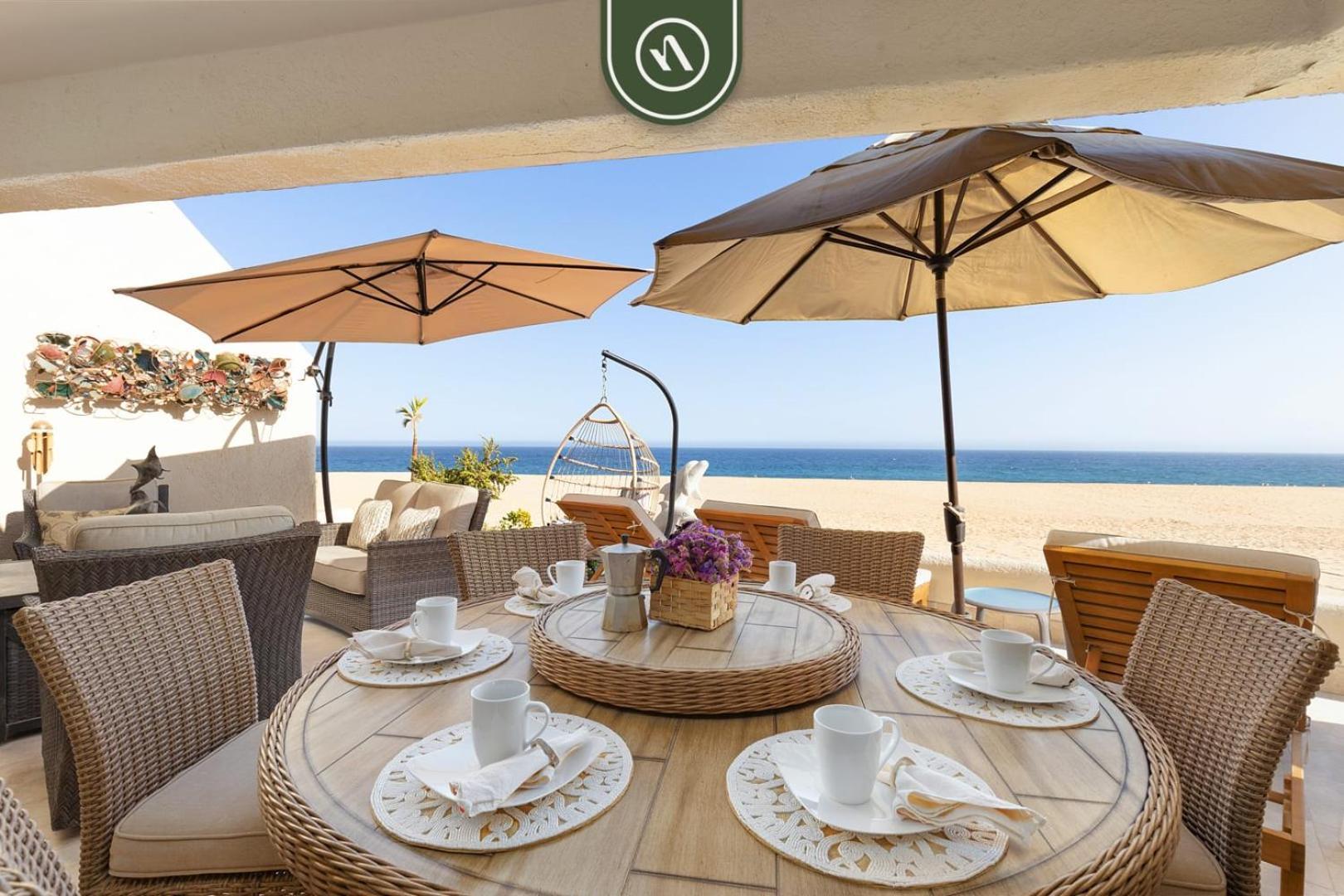 Oceanfront 3 Bedroom Right In Front Of The Apartment