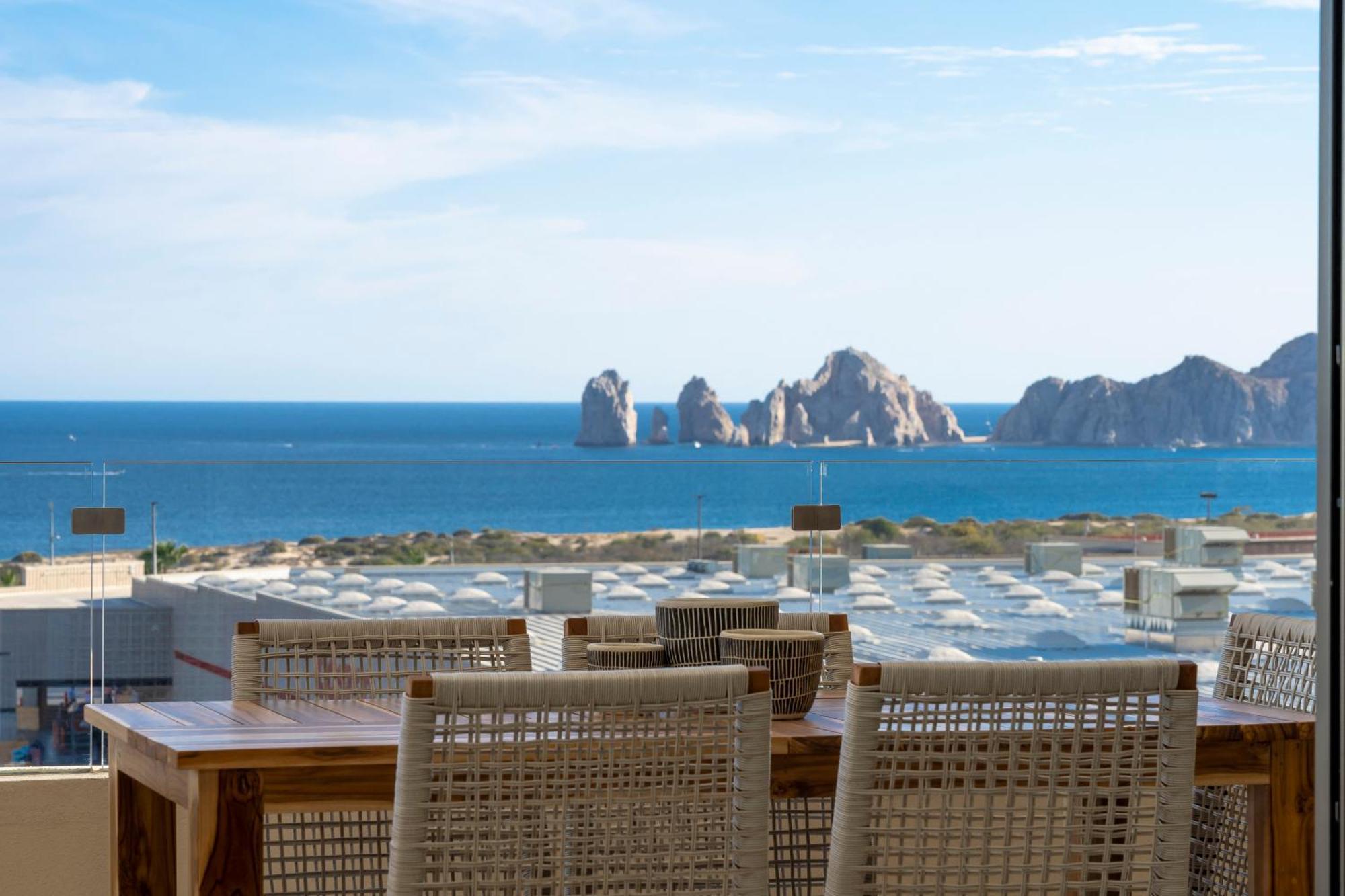 Apartment Luxury With Ocean View, Balcony, And Pool Cabo San Lucas