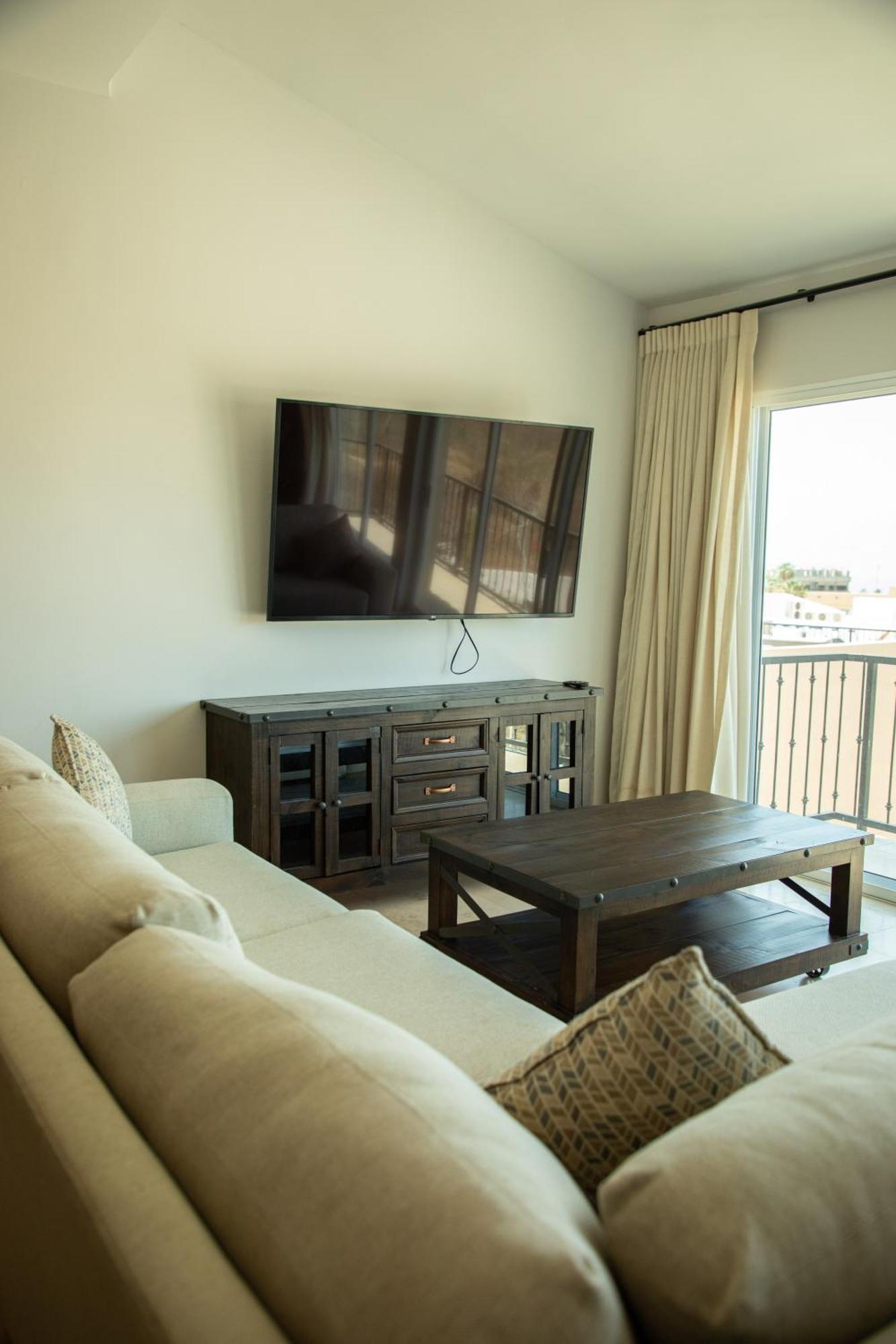 Big Town House For Family W Pool Villa Cabo San Lucas