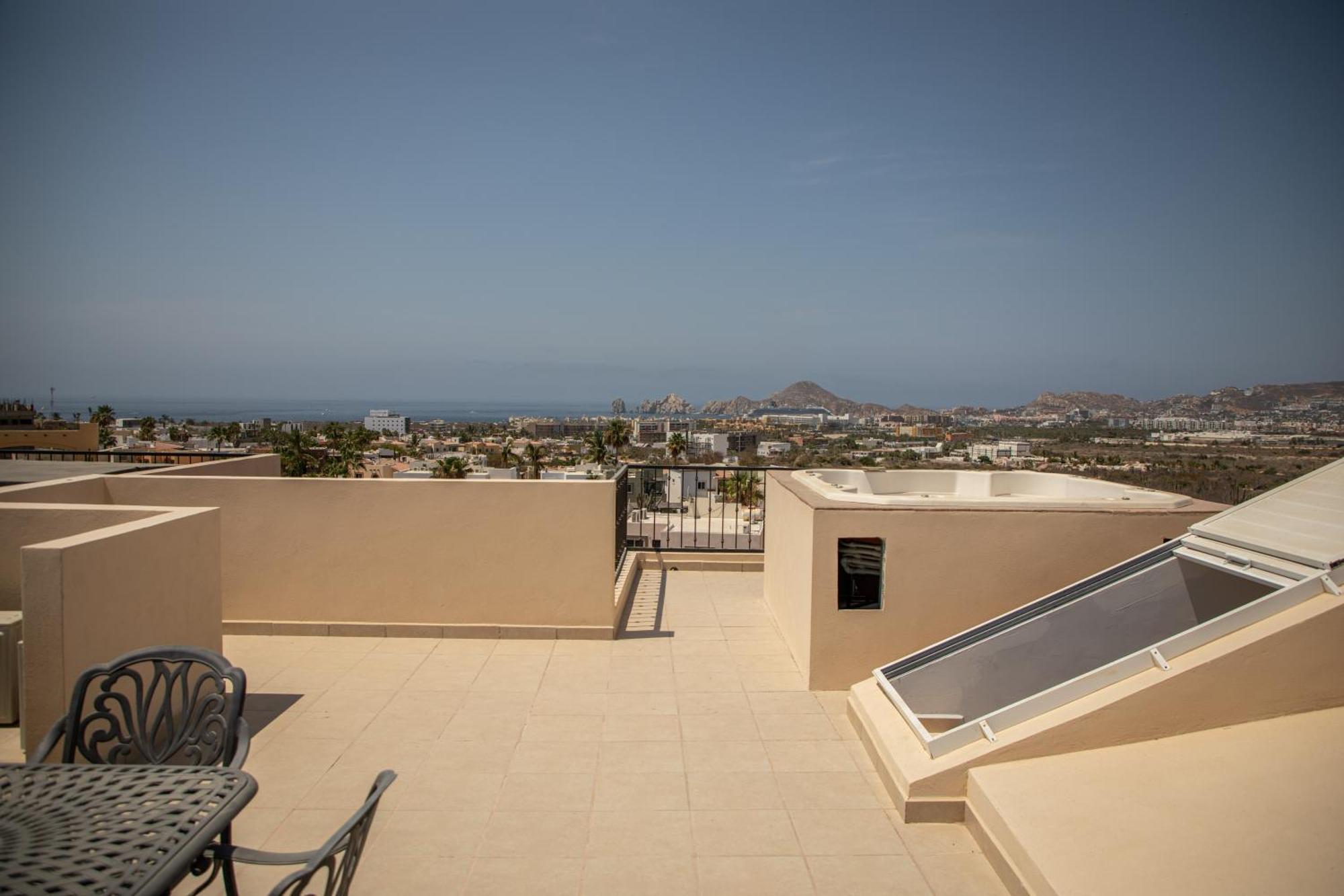 Villa Big Town House For Family W Pool Cabo San Lucas