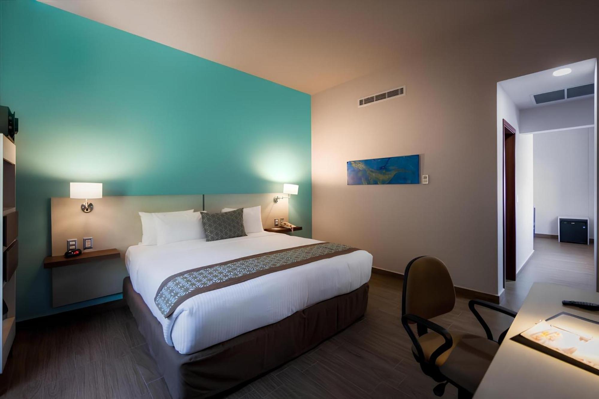 Hotel Comfort & Cabos