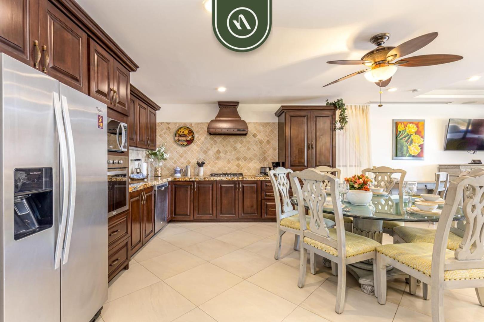 Great House With Private Balcony - Ocean View