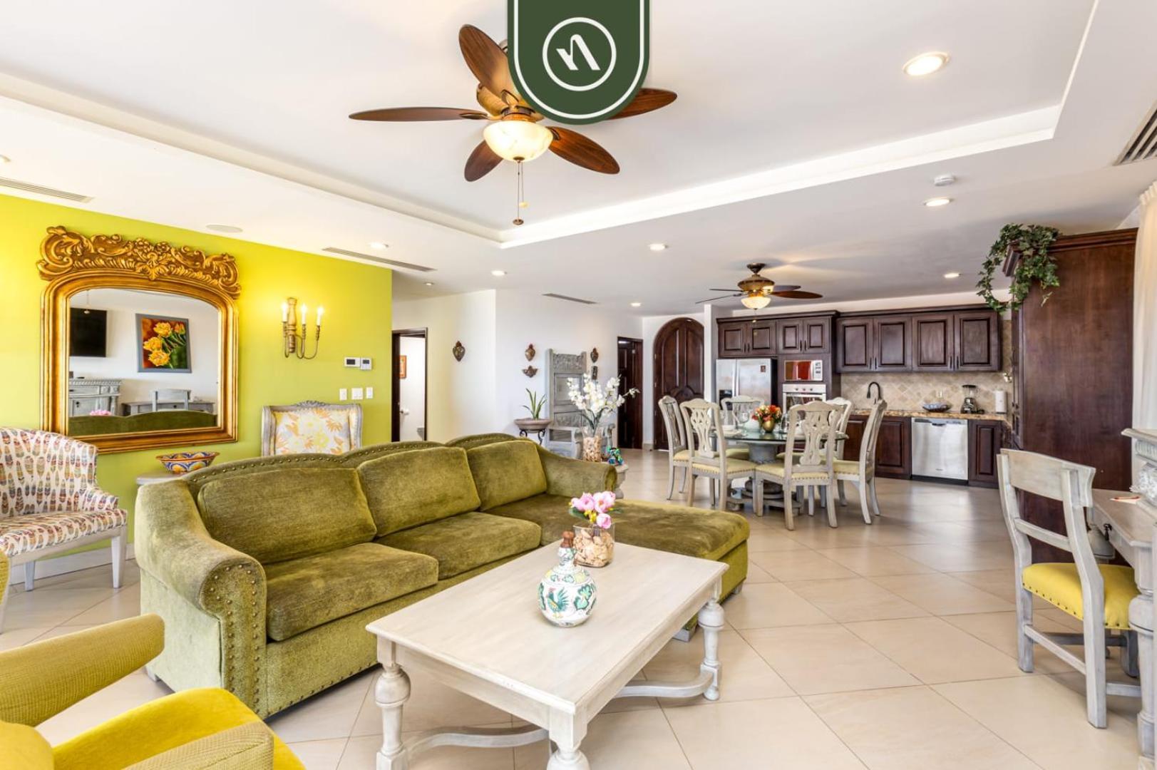 Great House With Private Balcony - Ocean View Apartment Cabo San Lucas