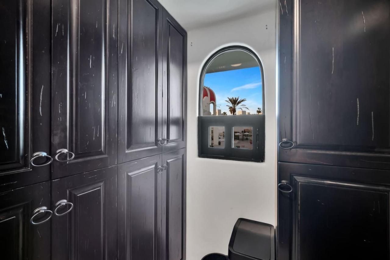 Completely Remodeled 2bd-2ba Plaza Bonita * Cabo San Lucas