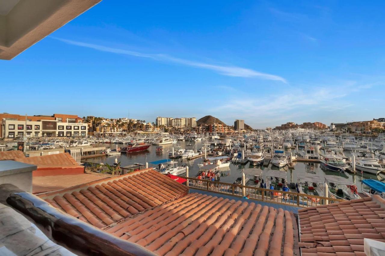 Completely Remodeled 2bd-2ba Plaza Bonita