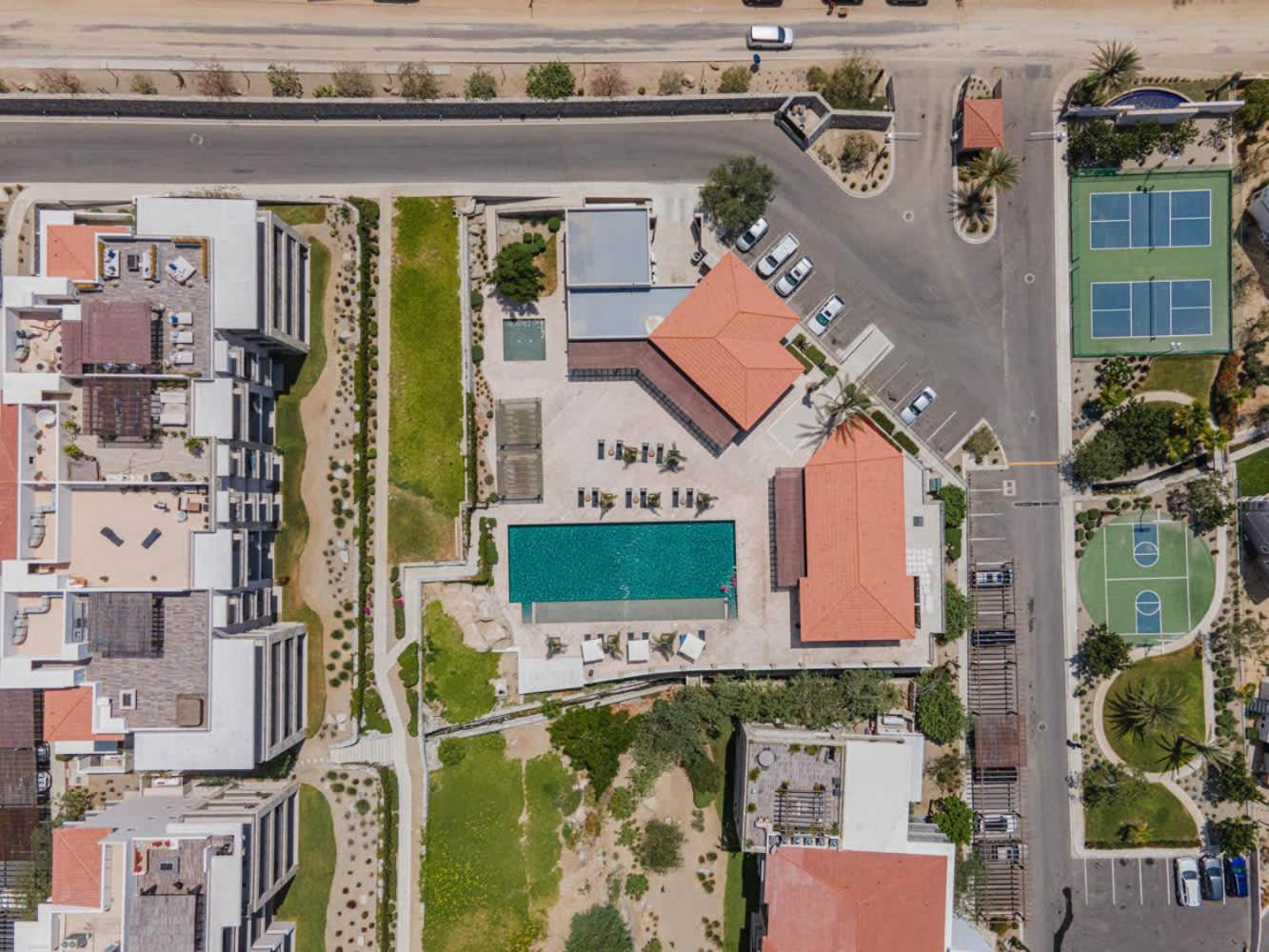 Cabo Ph Stunning Rooftop With Jacuzzi