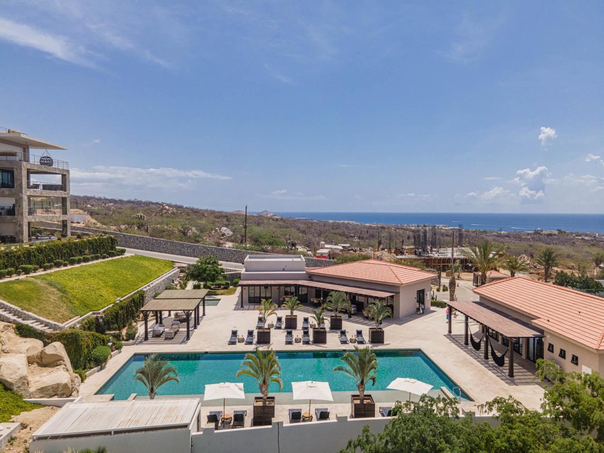Apartment Cabo Ph Stunning Rooftop With Jacuzzi