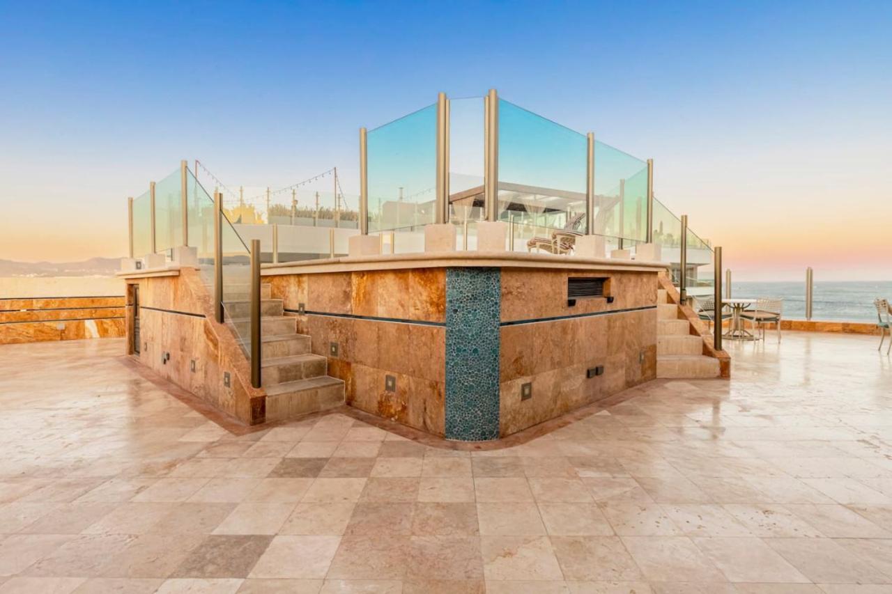 Penthouse In Cabo - Private Rooftop Pool Apartment