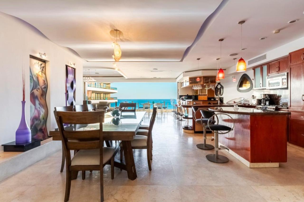 Penthouse In Cabo - Private Rooftop Pool Apartment *