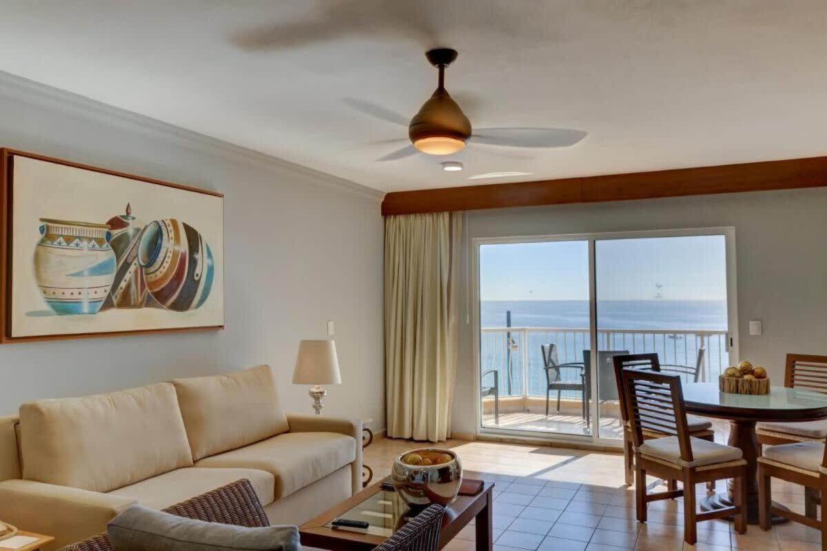 2bd Elite Del Palmar Cabo Villa