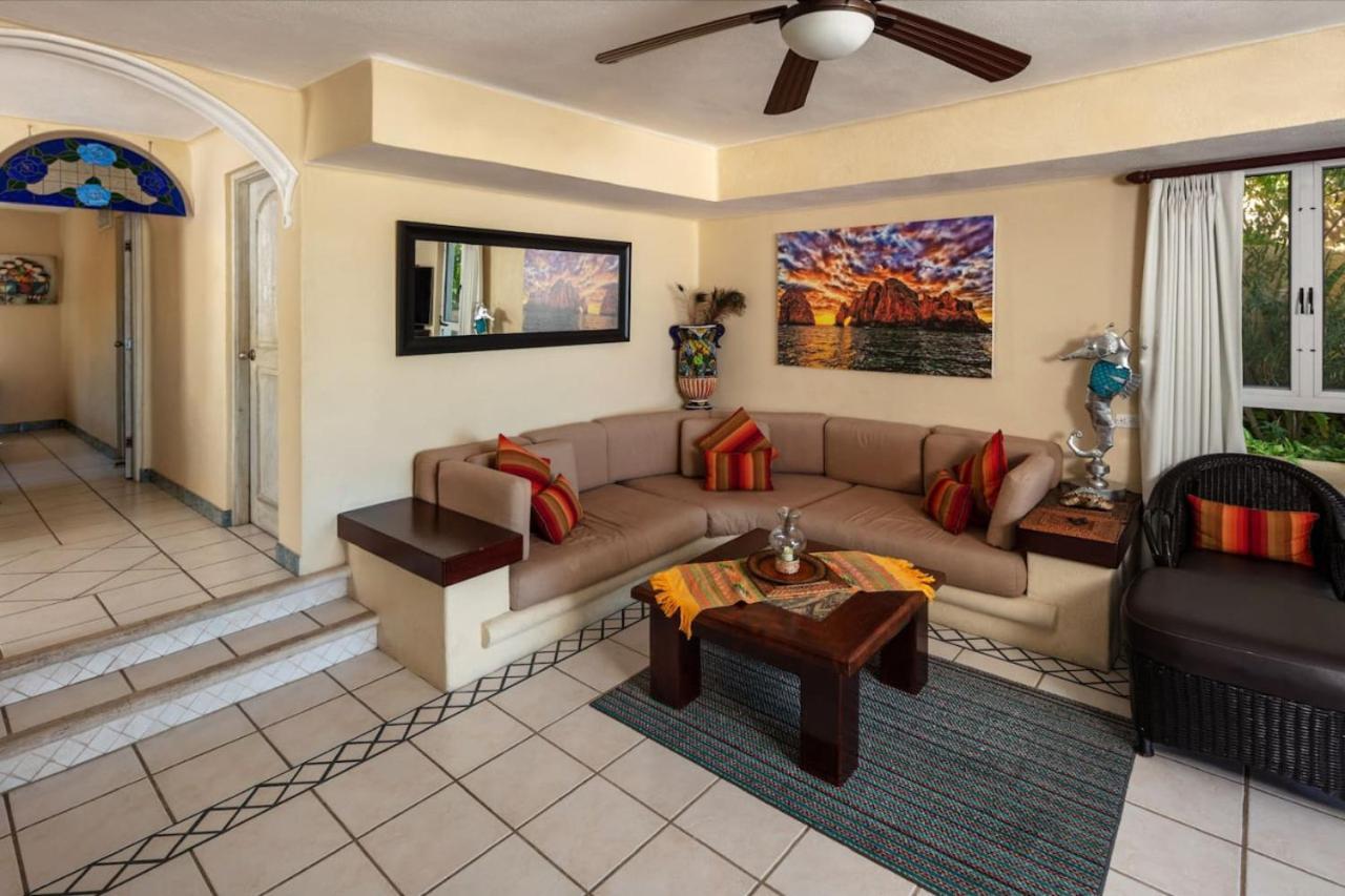 Pedregal, Pool, Jacuzzi, Marina Views, 4bd, 3ba Cabo San Lucas