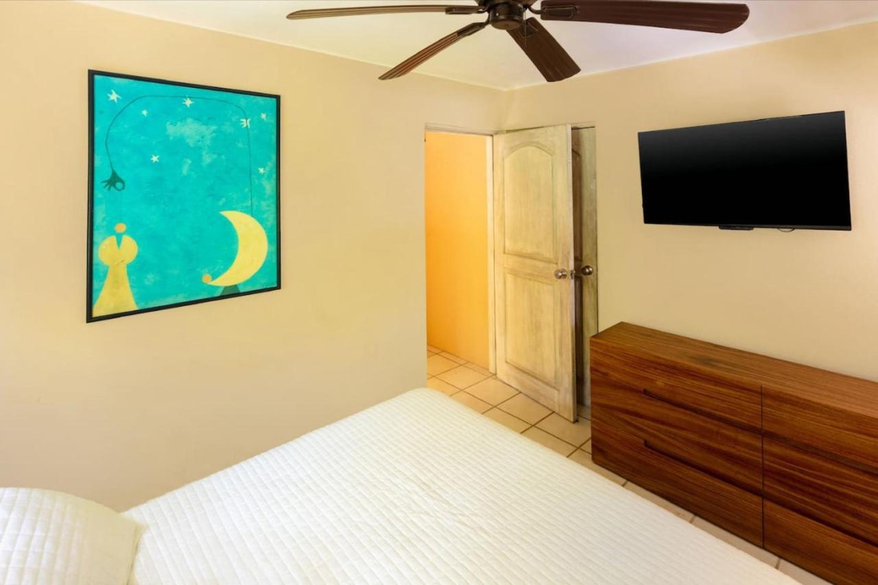 Pedregal, Pool, Jacuzzi, Marina Views, 4bd, 3ba Сasa de vacaciones Cabo San Lucas