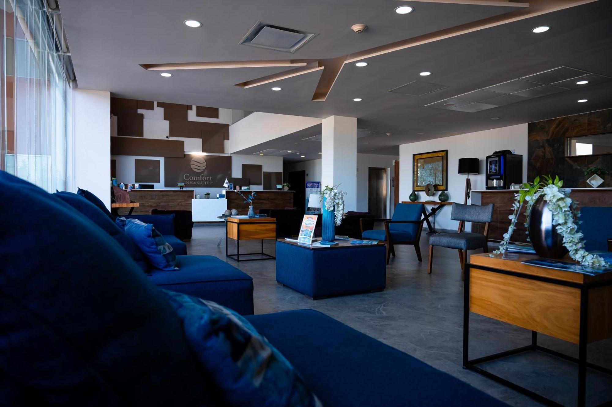 Hotel Comfort & Cabos 4*