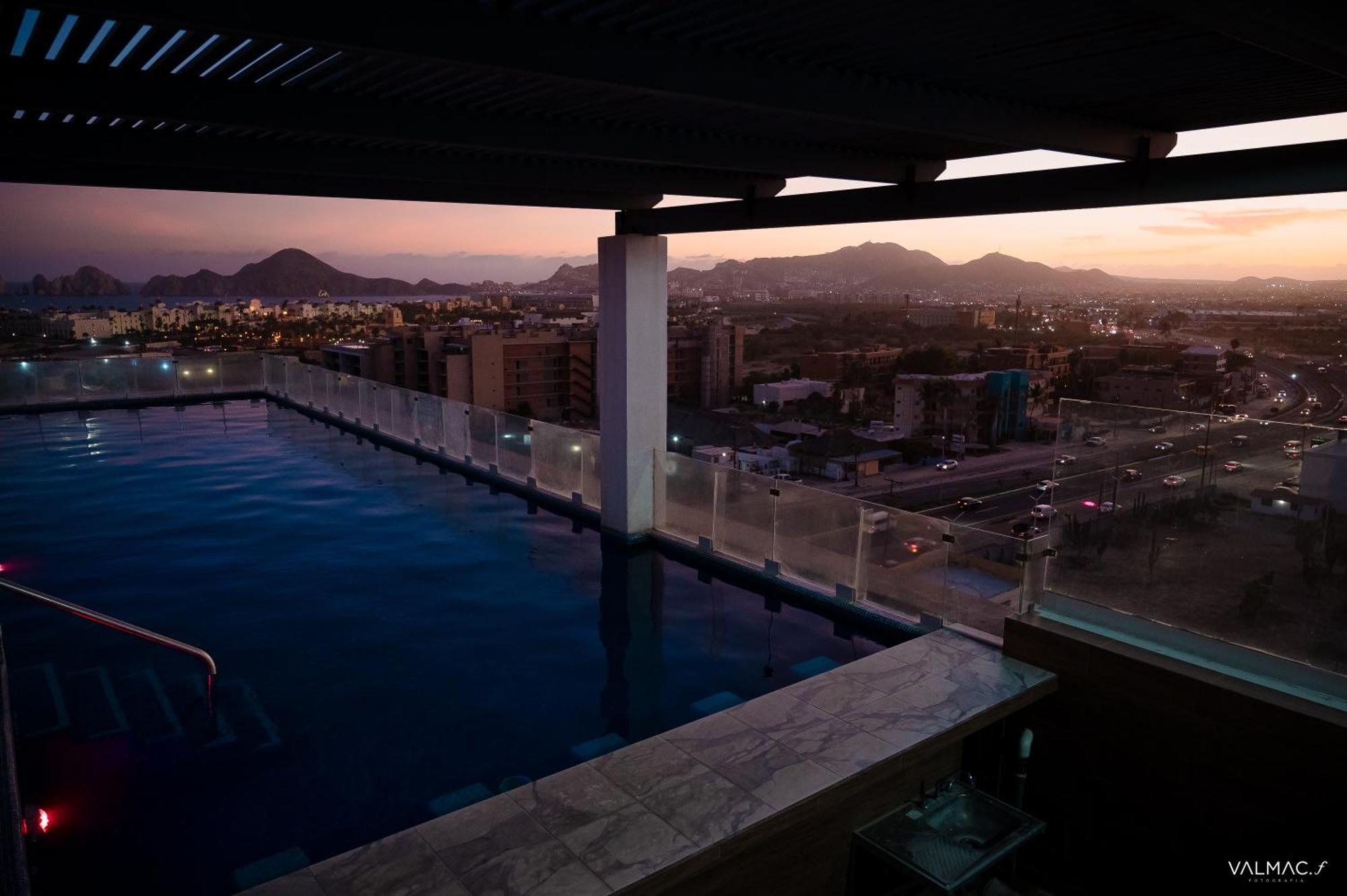 Comfort & Cabos Hotel 4*