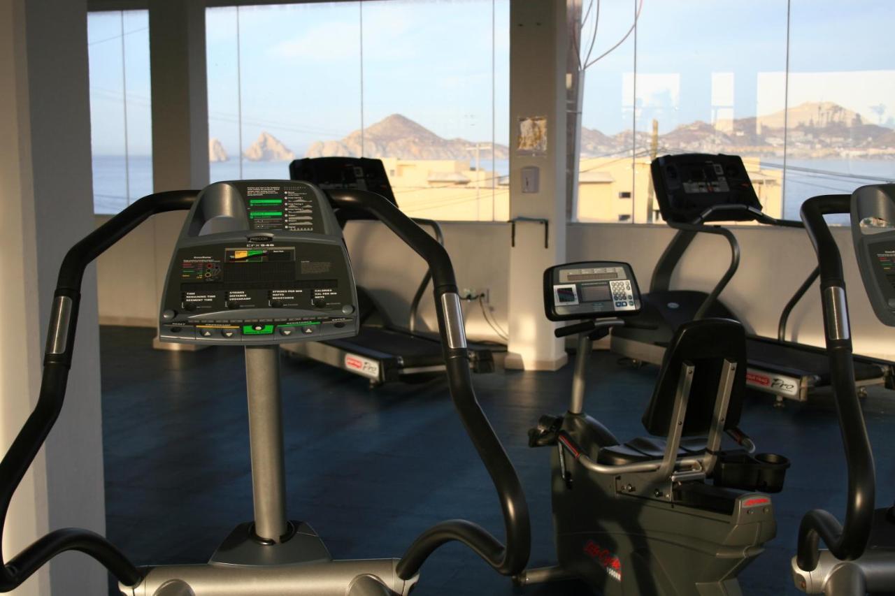 Sunrock & Hotel Cabo San Lucas