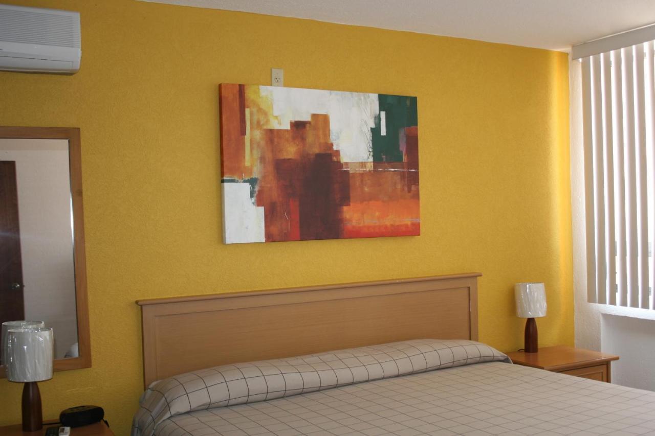 Hotel Sunrock & Cabo San Lucas