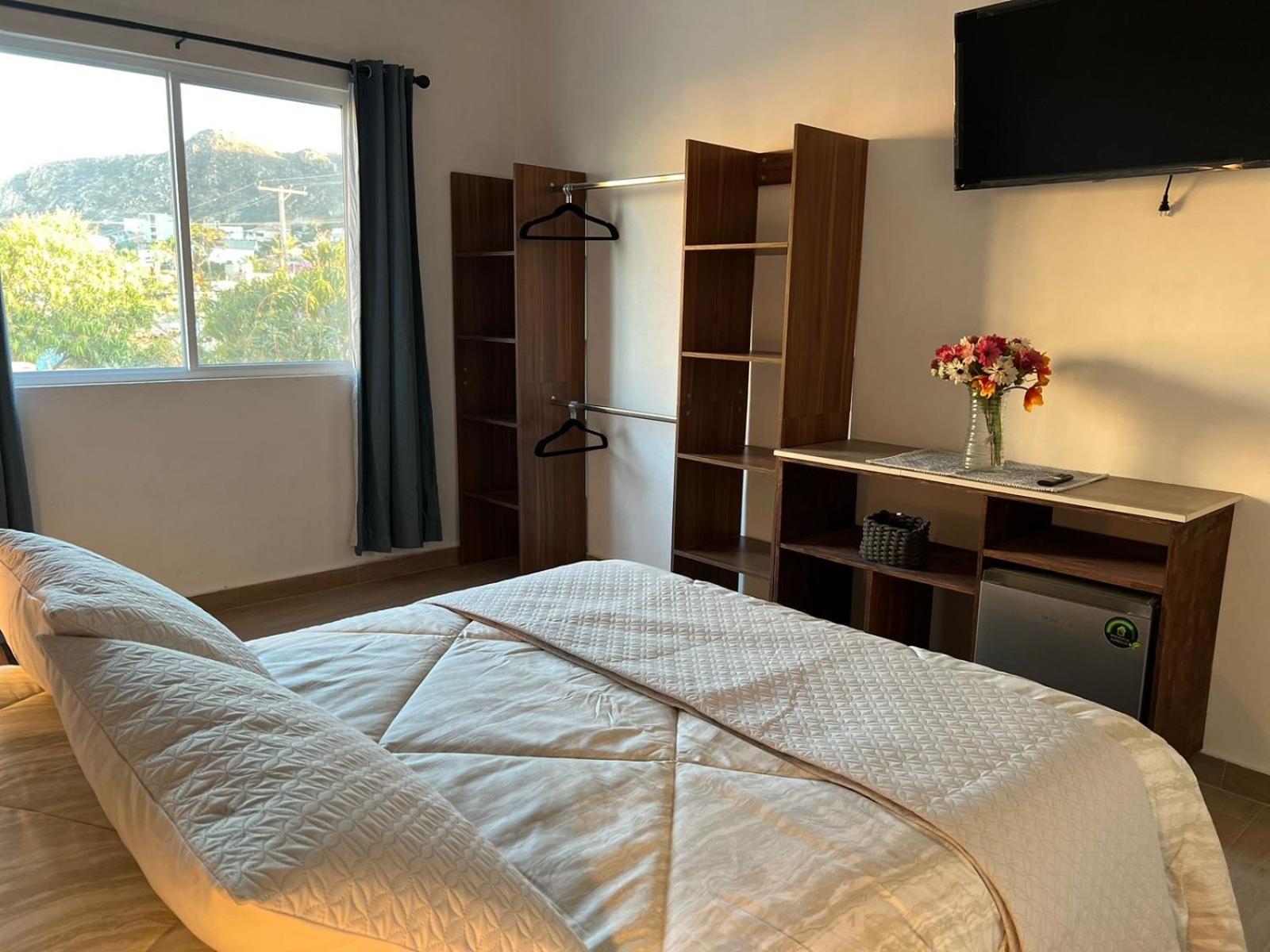 Bed & Breakfast Casa Dei Girasoli Cabo San Lucas