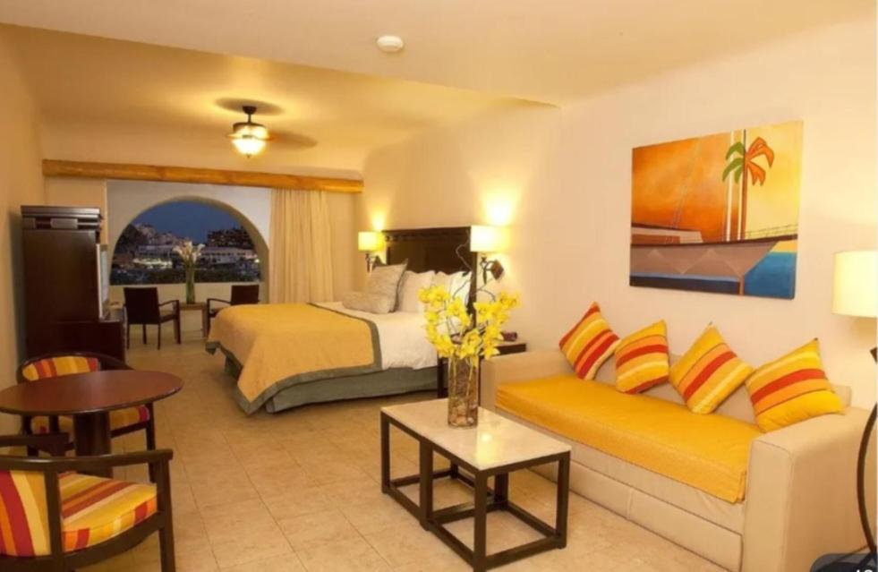 Aparthotel Harbour Junior