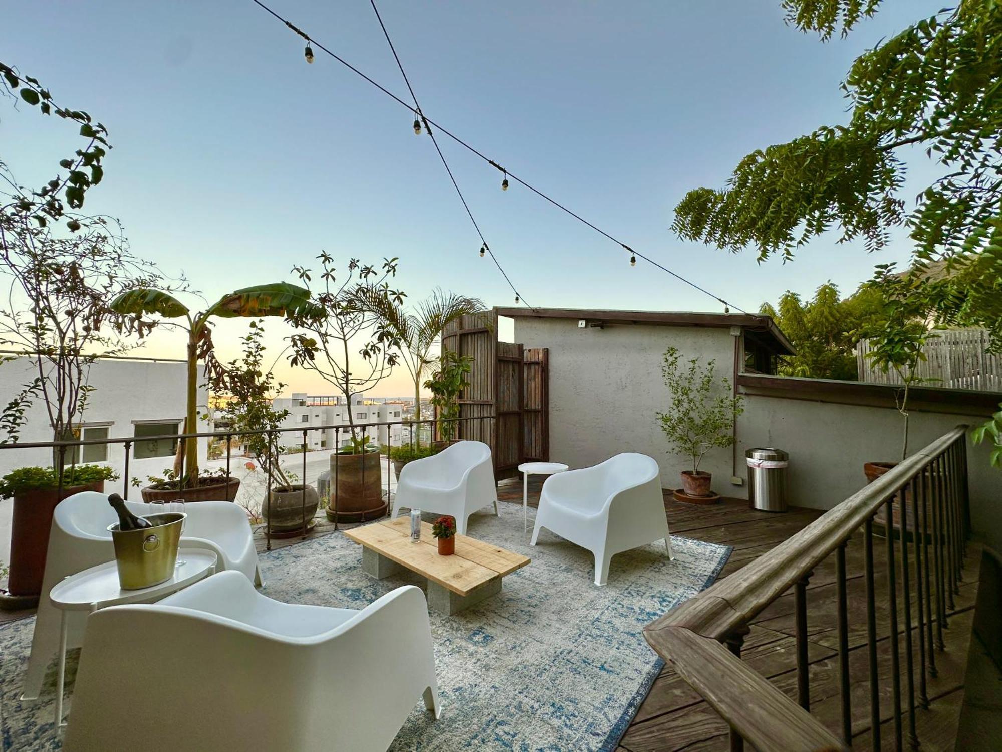 Namaste Unique Urban Oasis At The Oliver Cabo Holiday home *
