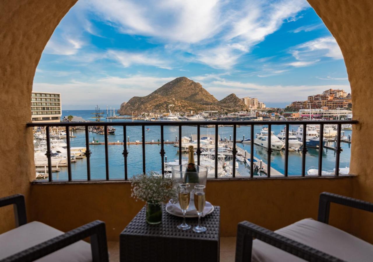 Tesoro Cabos
