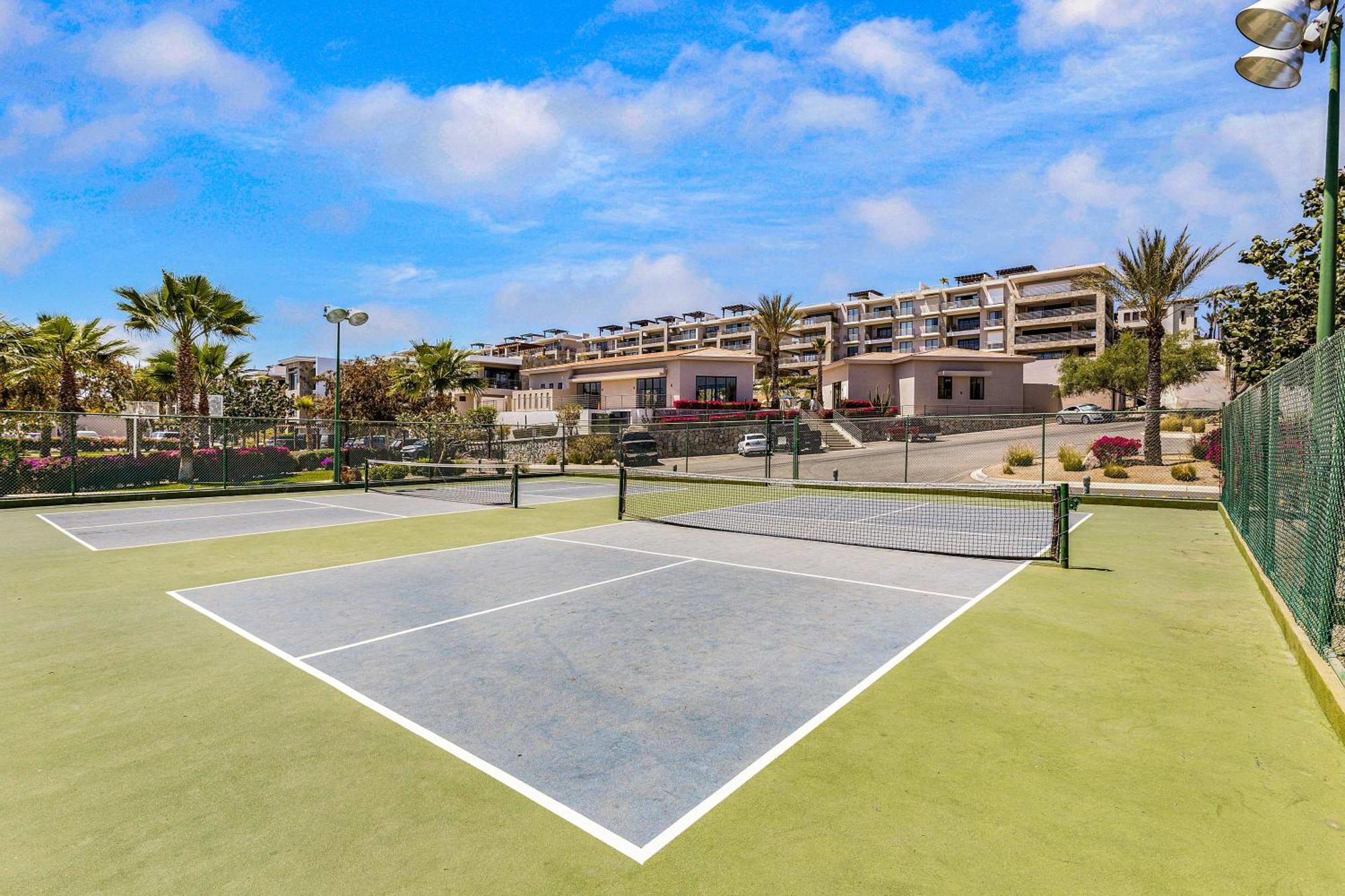Apartment Cabo Ph Stunning Rooftop With Jacuzzi