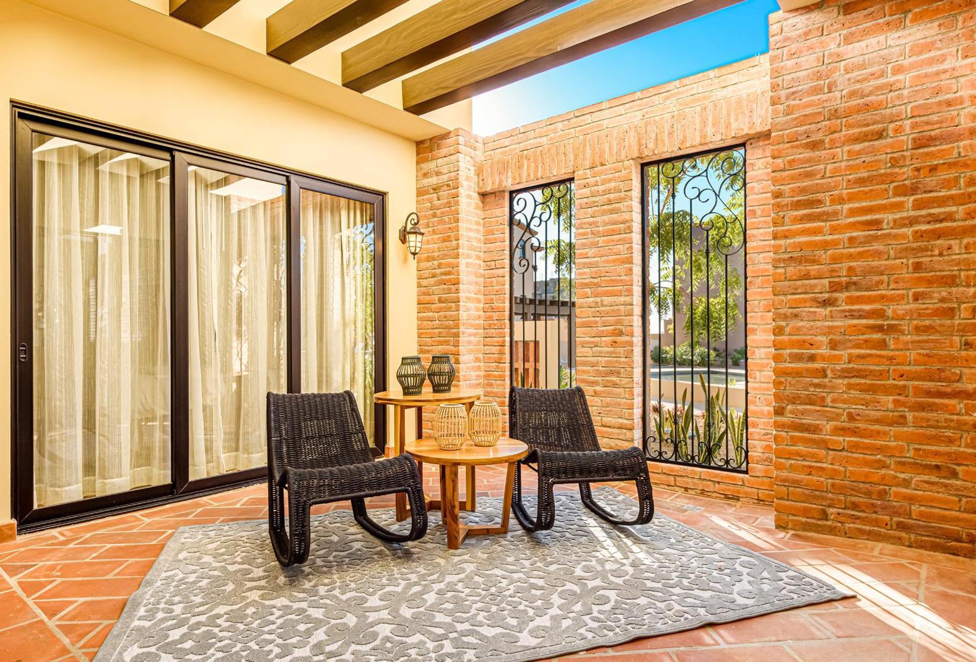 Luxurious Secluded 3 Bedroom Mavila Retreat Holiday home