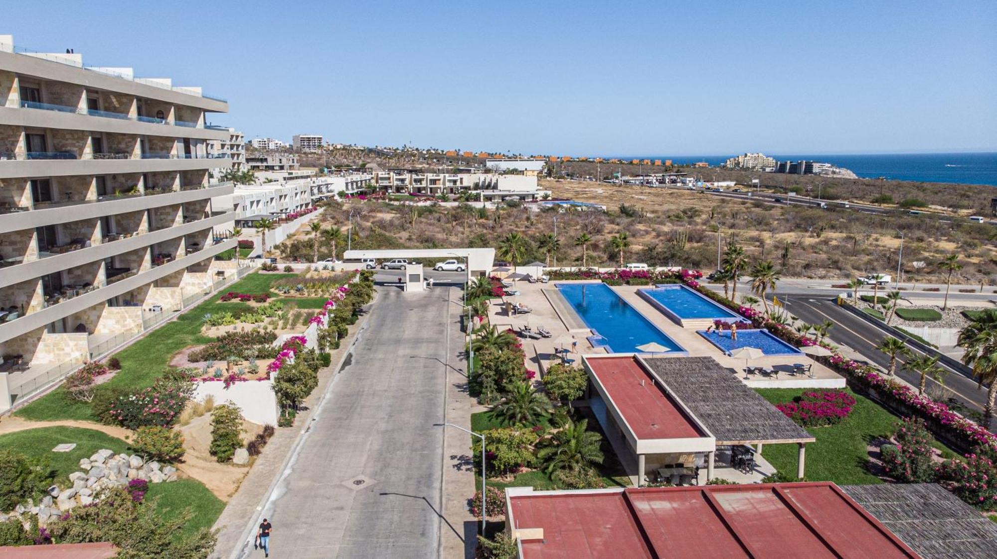 Top-rated 3 Bedroom Ocean Views Infinity Pools * Cabo San Lucas
