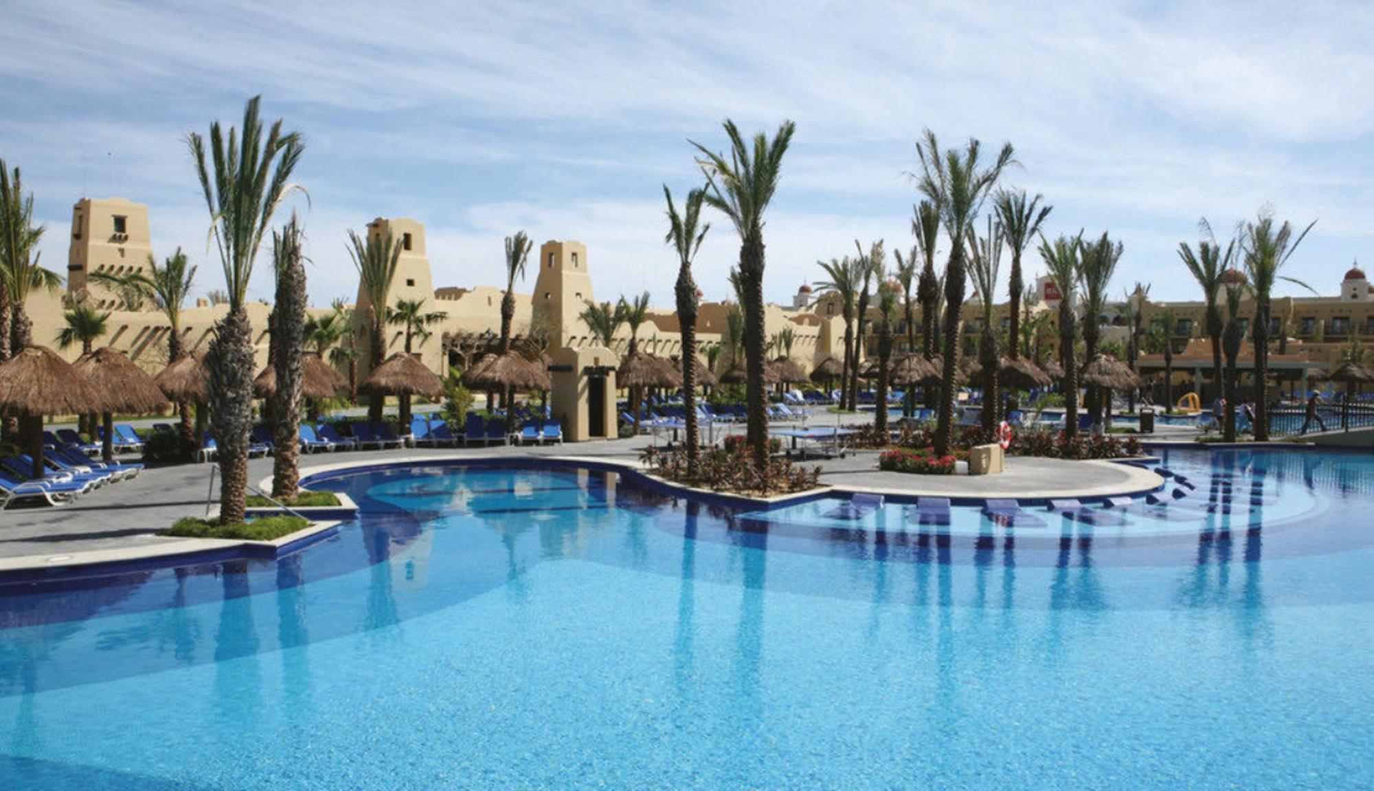 Hotel Riu Santa Fe Cabo San Lucas