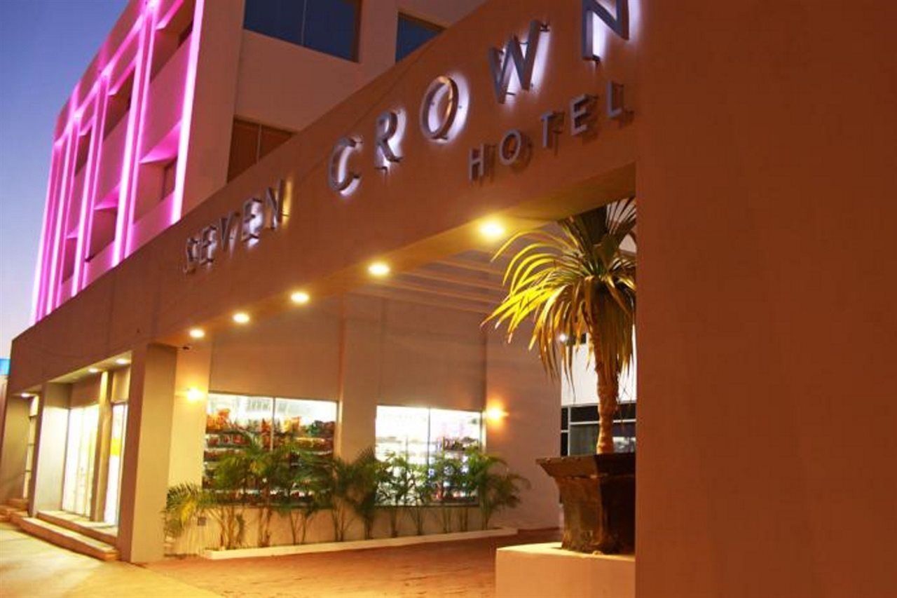 Seven Crown Express & By Kavia Hotel 3*