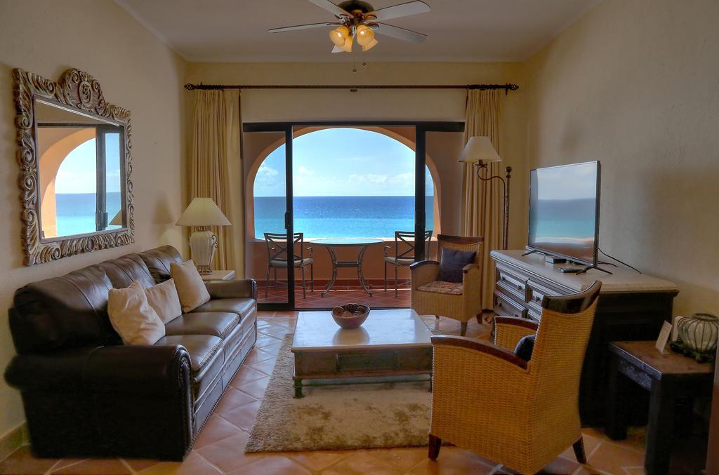 La Luna - Ocean Front * Cabo San Lucas