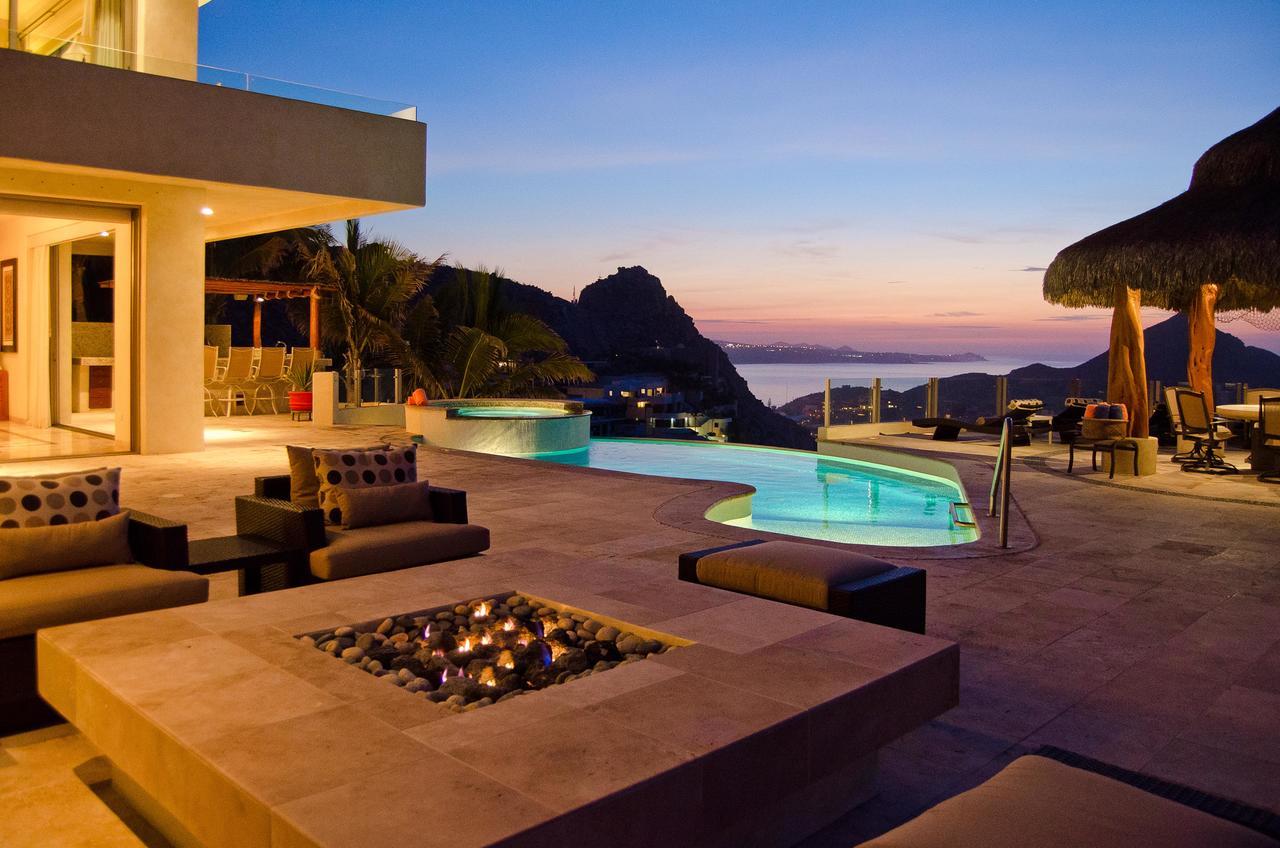 Full Service Stunning Oceanfront At Penasco Cabo San Lucas
