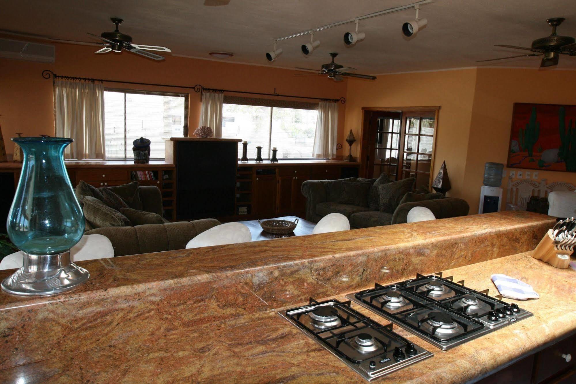 Giggling Marlin Penthouse 3* Cabo San Lucas