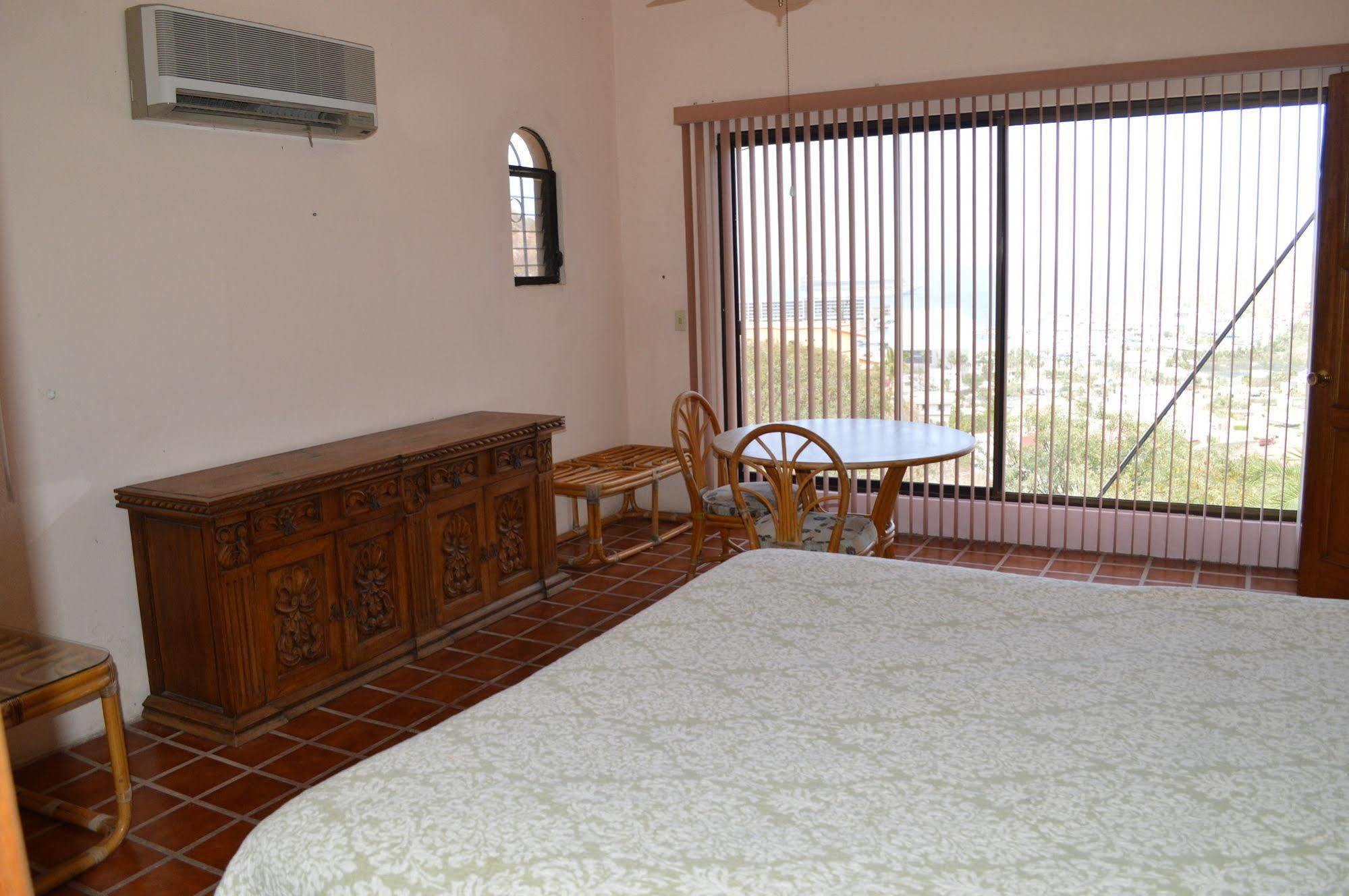 Casa Rosa Hotel